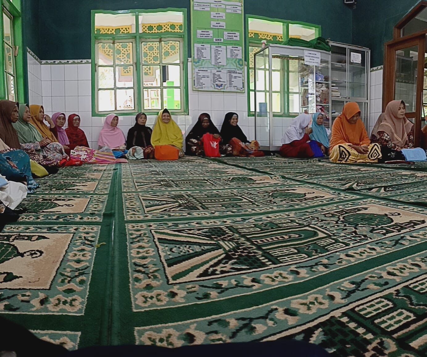 Rutinan Pengajian Ibu-ibu Muslimat